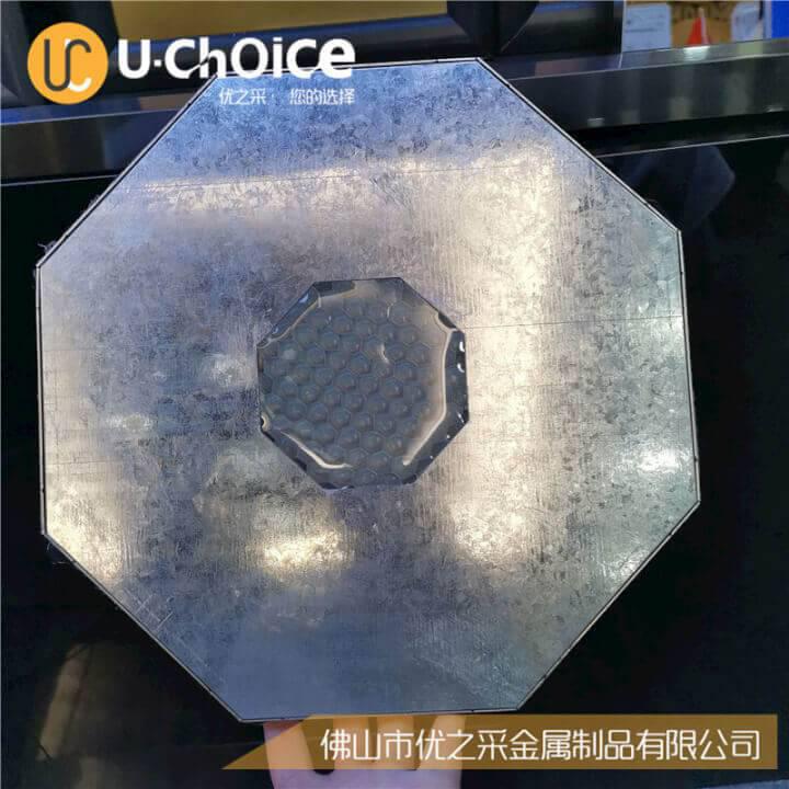 14017781838_496232802